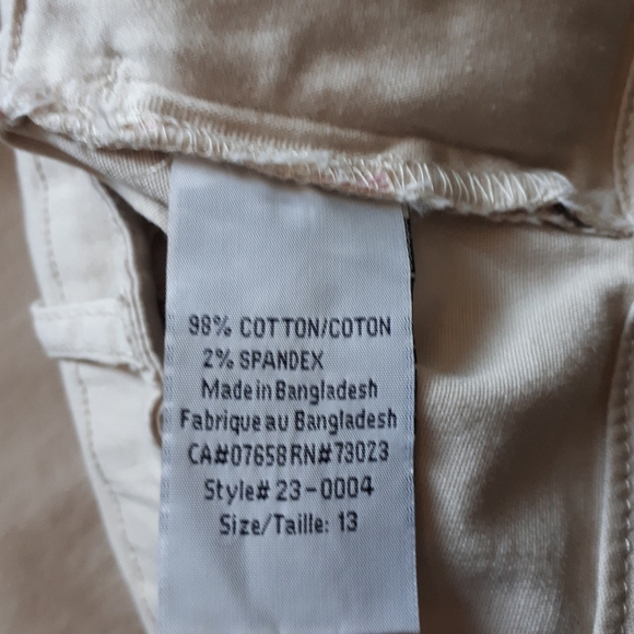 Bongo Authentic Beige Capri Pants Size 13 - Picture 6 of 6